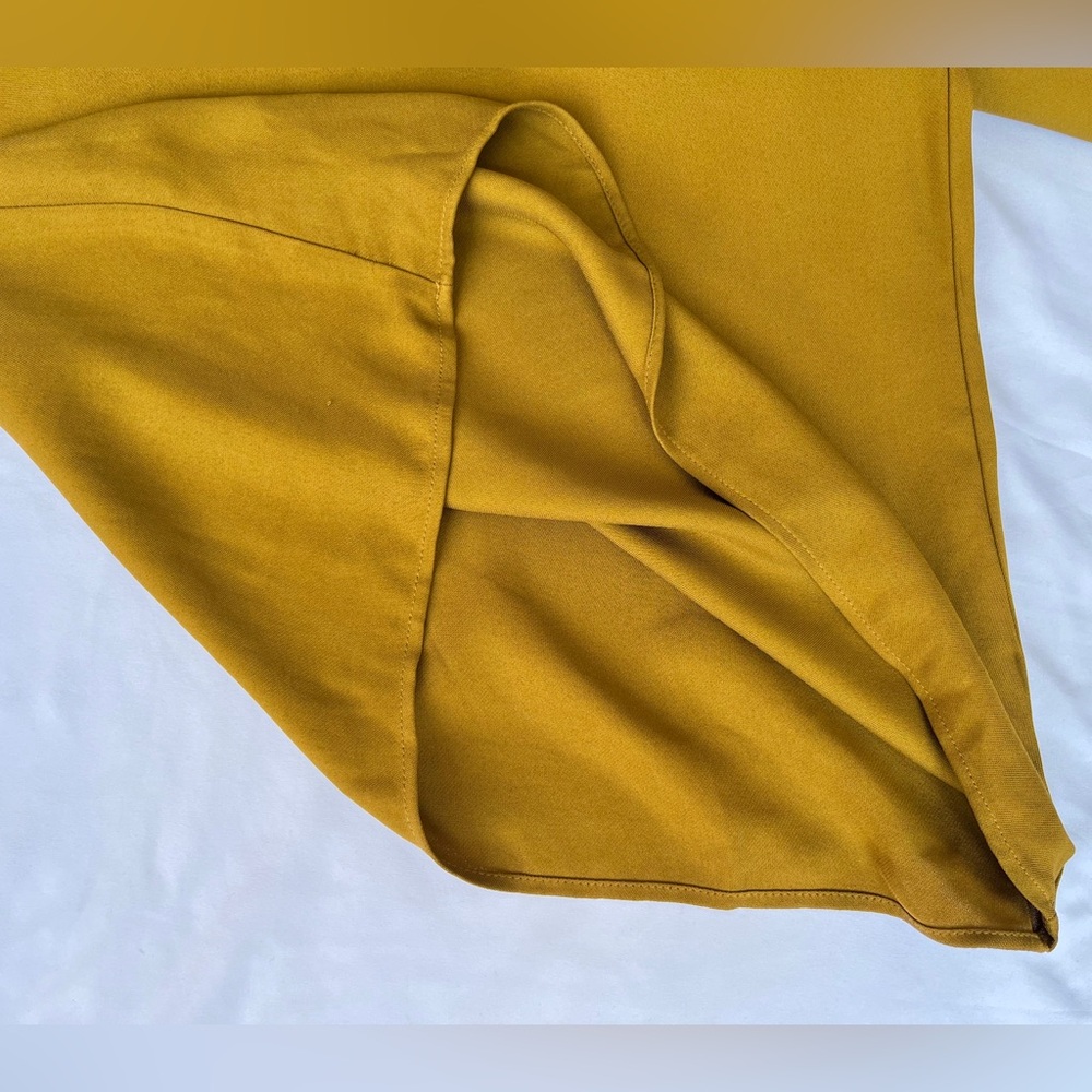 H&M | Ruffled Midi Dress - Picture 7 of 15